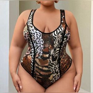 SHEIN SXY Plus Size Tight-Fitting Animal Print Sleeveless Bodysuit